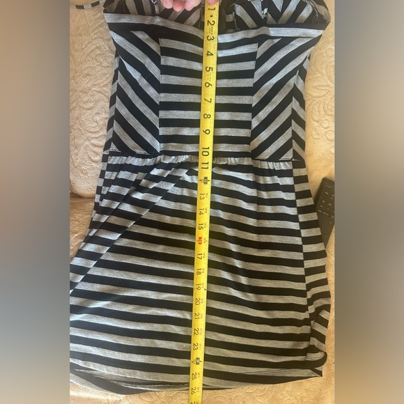 Licorice Summer Dress Sz M Spagetti Strap Striped Print Boho Style Zip Front - Picture 5 of 11